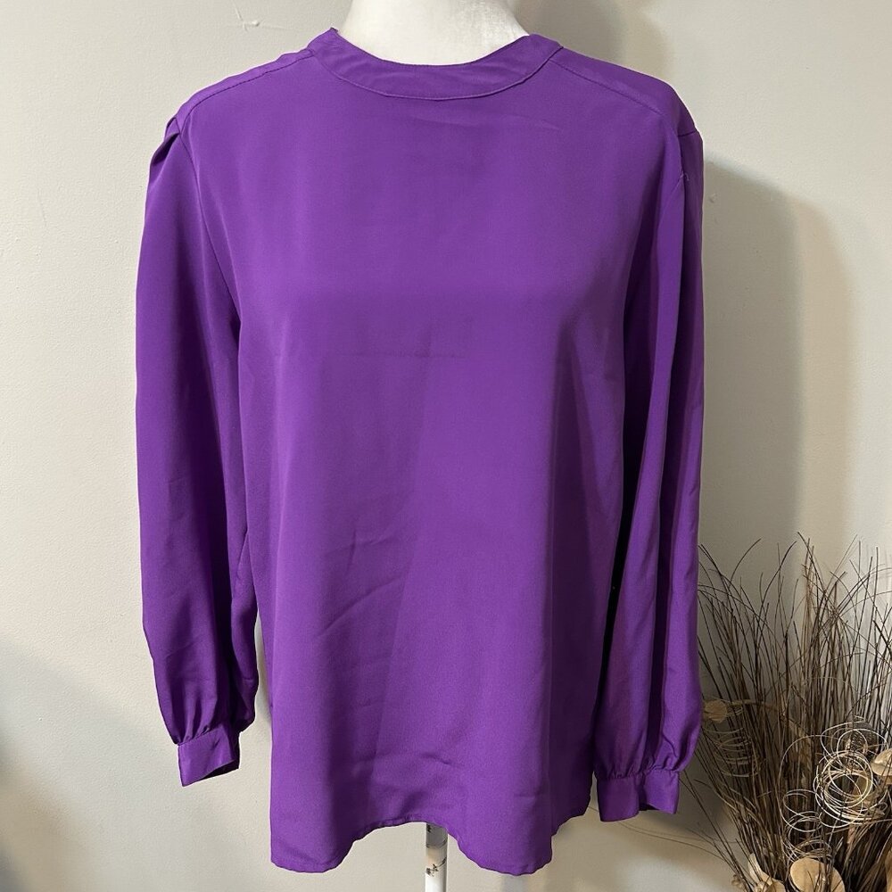 Vtg Chaus Women Long Sleeve Blouse Top Purple Crew Neck Gold Back Buttons Sz 12